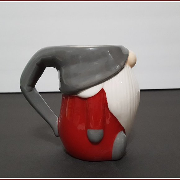 NEW RARE Pottery Barn Figural Gnome Mug 12 OZ Earthenware - Picture 4 of 6